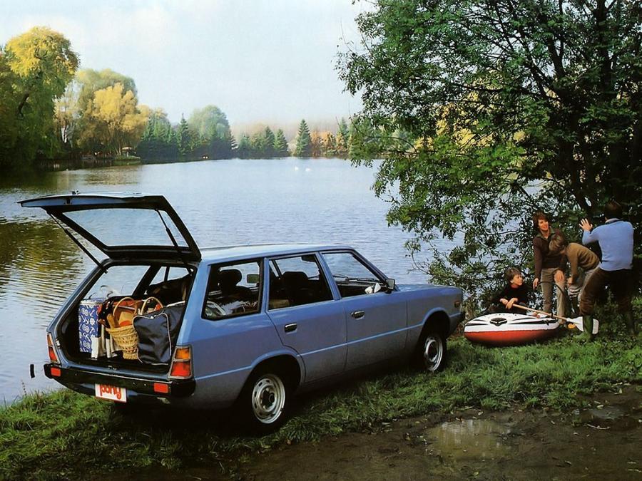  Hyundai Pony Wagon 1977 года  (фото 3 из 3)